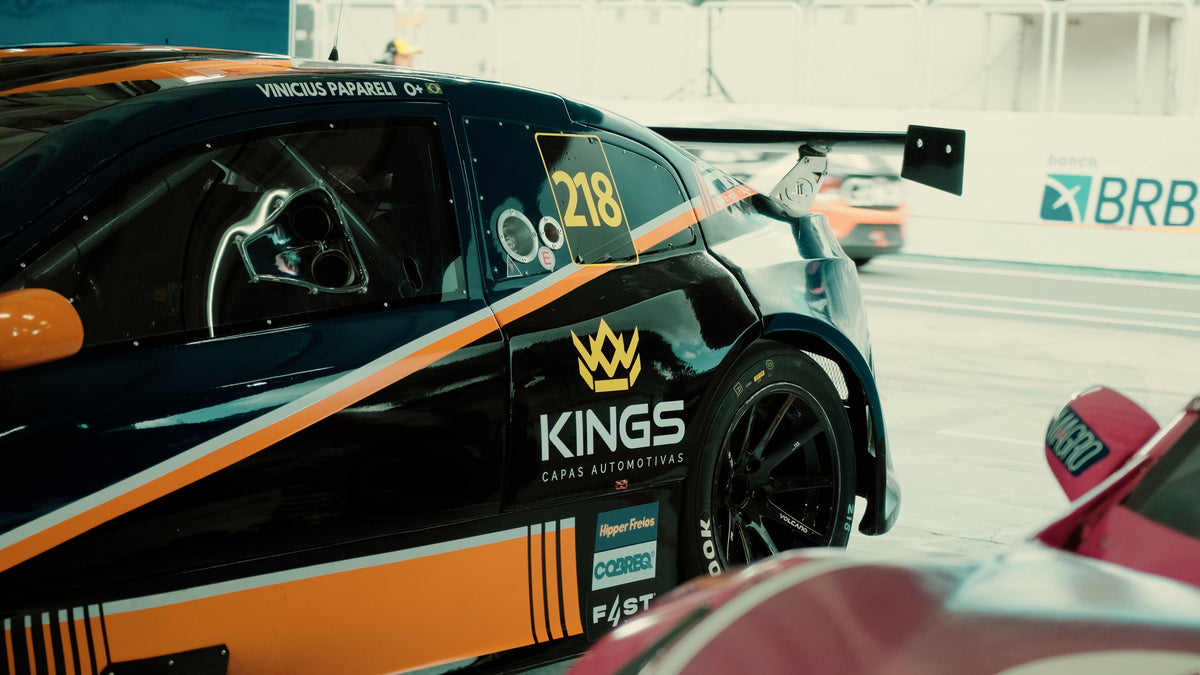 Capa Racing Nicholas Conheça a Nova Identidade Visual da Kings Capas: Imponência, Sofistica